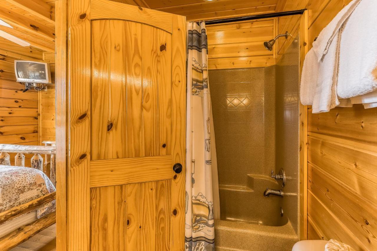 Moondancer Villa Pigeon Forge Buitenkant foto