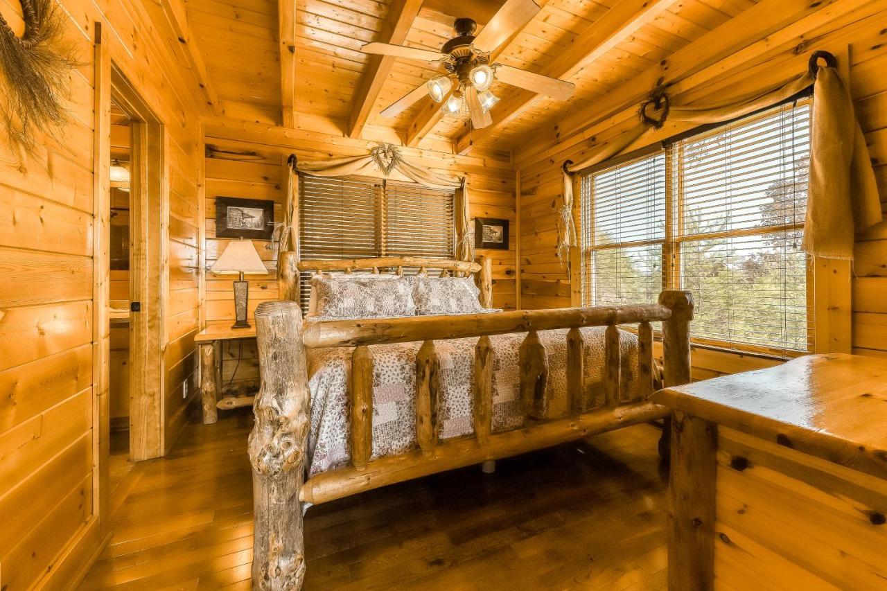 Moondancer Villa Pigeon Forge Buitenkant foto